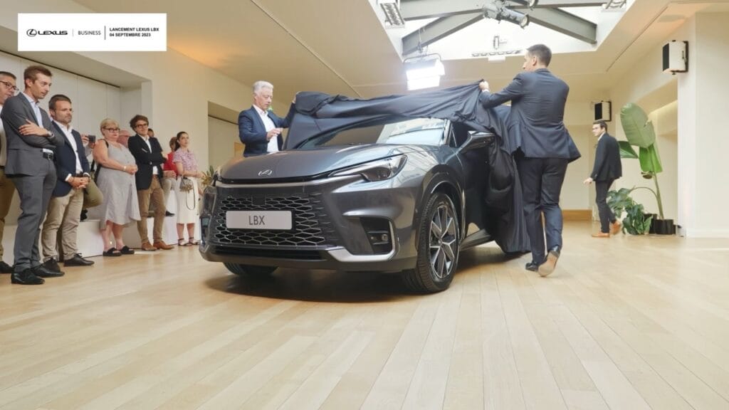 Lancement Lexus LBX
